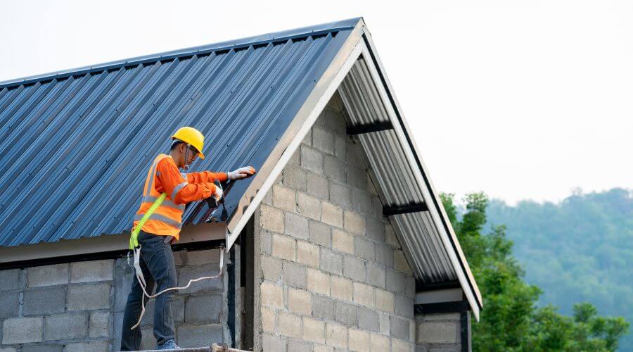 Professional metal roof installation in Hakalau, HI